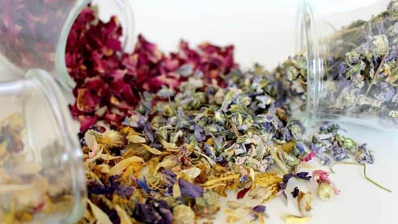 dried herbs for bath tea