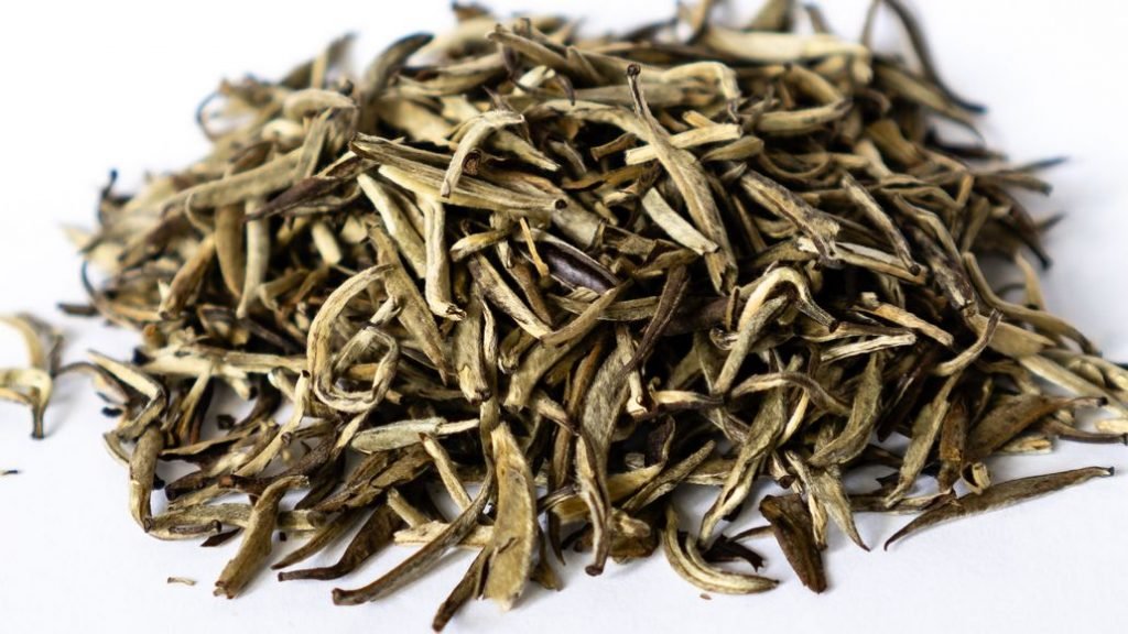 Jasmine Tea Vs Green Tea (How They Compare)