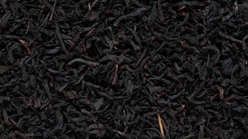 Foglie di tè oolong fortemente ossidate