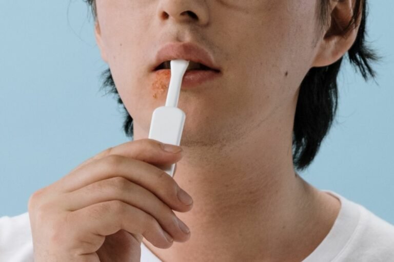 Tea Bags For Fever Blisters (Cold Sore Remedy Or Waste Of Tea?)