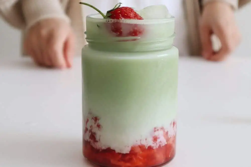 Strawberry Oats Matcha Latte